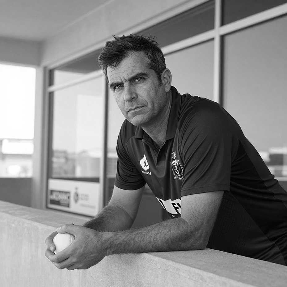 Cricket's Invisible Ledger: The 2026 Blockchain Wave and the Balance Sheet of Control