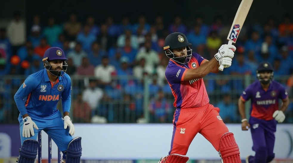 অস্ট্রেলিয়া সফরে ইংল্যান্ডের শক্তি বৃদ্ধি: মূল জুটির প্রত্যাবর্তন