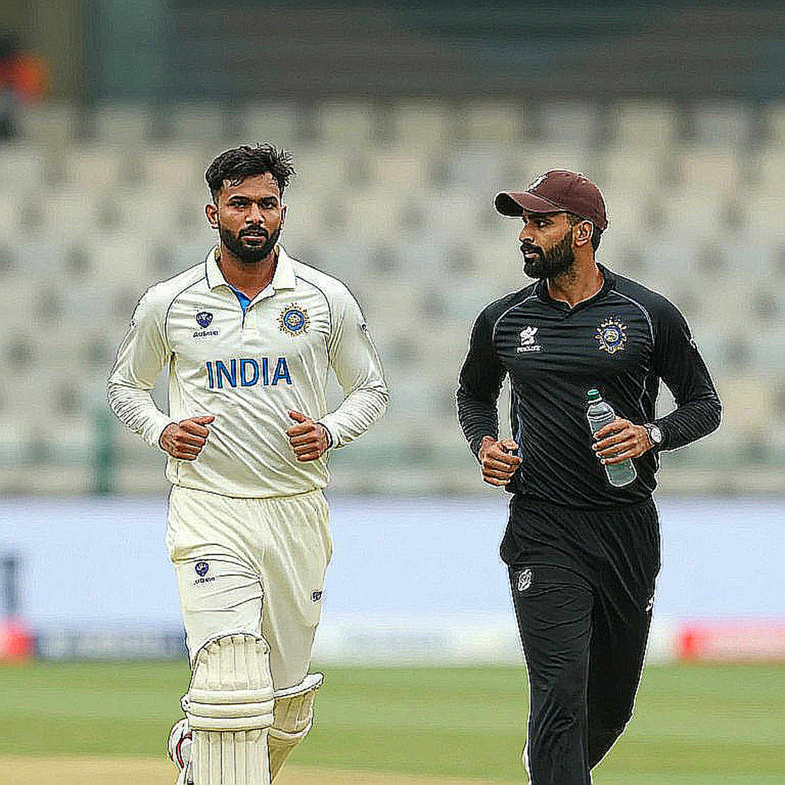 মাঝের ওভারের স্কুইজ: এশিয়ান ক্রিকেটে নিয়ন্ত্রণ যেখানে উইকেটে বদলায় না মাঝের ওভারের স্কুইজ: এশিয়ান ক্রিকেটে নিয়ন্ত্রণ যেখানে উইকেটে বদলায় না