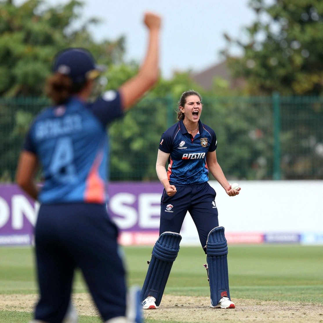 The Sixth Bowler: The Spell Nobody Clips in Asian White-Ball Cricket The Sixth Bowler: The Spell Nobody Clips in Asian White-Ball Cricket
